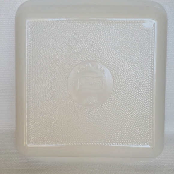 Vintage Glasbake Square 8" Green Flower Bakeware - Picture 4 of 5